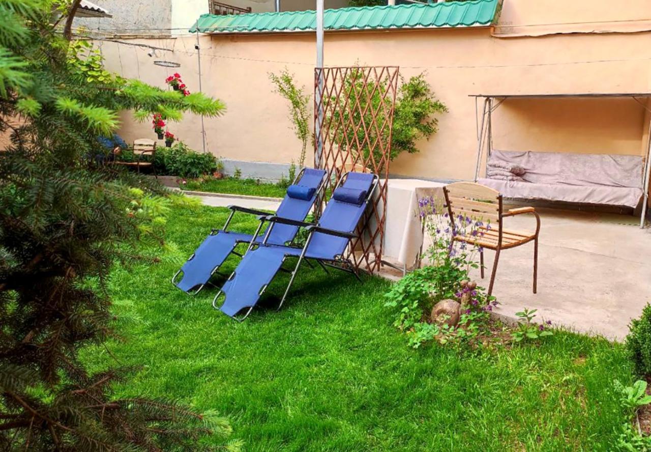 Frоdо - Cozy As A Home For 4-6 Persons Tasjkent Exteriör bild