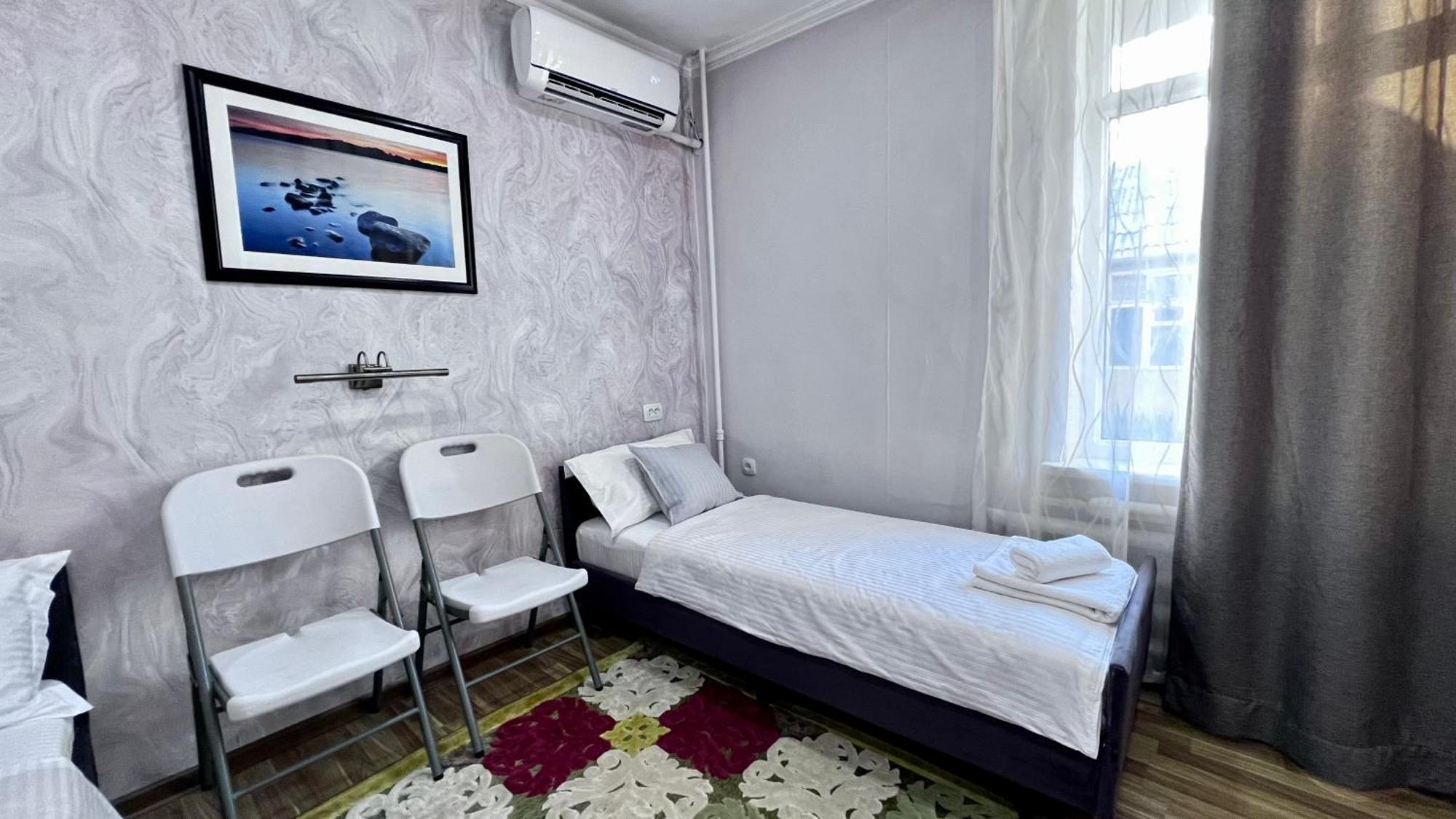 Frоdо - Cozy As A Home For 4-6 Persons Tasjkent Exteriör bild